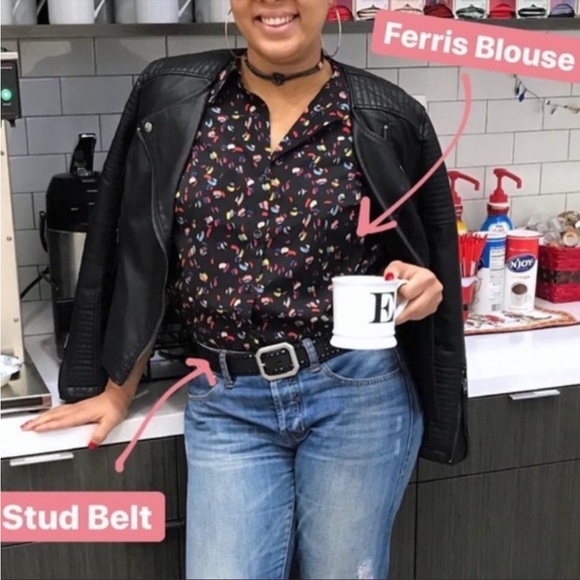 cabi Ferris Blouse #3423 - Sz M - Picture 2 of 6